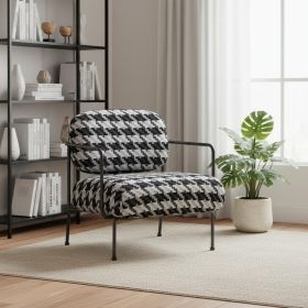 29" Black And White And Black Upholstered Houndstooth Arm Chair