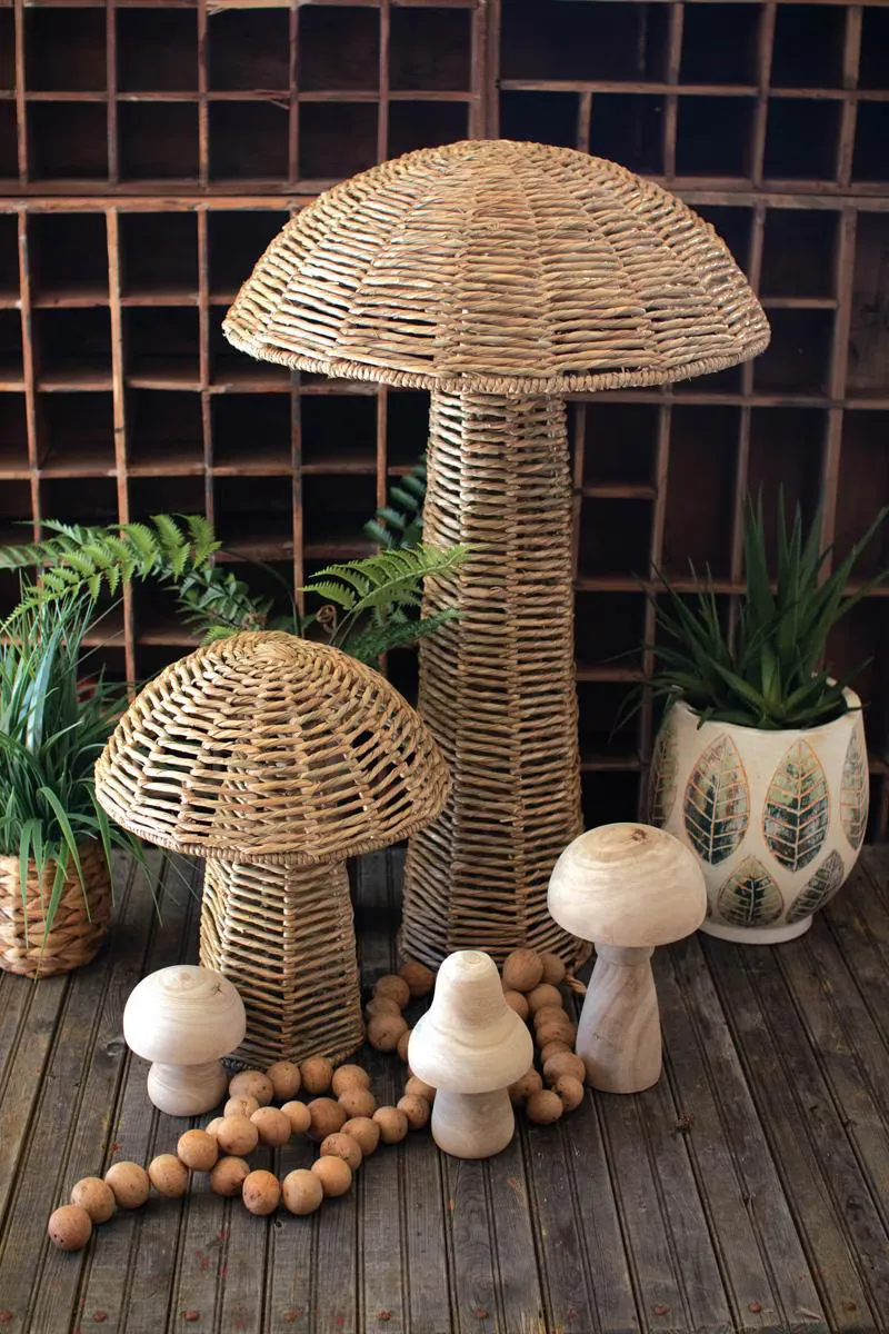 SET OF FOUR WOVEN SEAGRASS MUSHROOMS