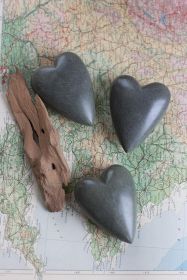 SET OF SIX HAND CARVED STONE HEARTS (Option: GREYGreyStone)