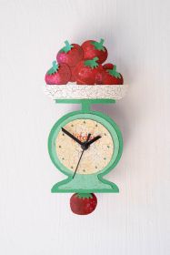 HAND PAINTED WALL CLOCK   TOMATOES ON A SCALE (Option: 1MultiMetal/Plastic)