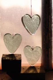 GLASS HEART ORNAMENT (Option: BlueGlass)