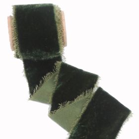 Velvet Ribbon for Gift Wrapping, Handmade Fringe Ribbons for Christmas Decorations (Color: GREEN)